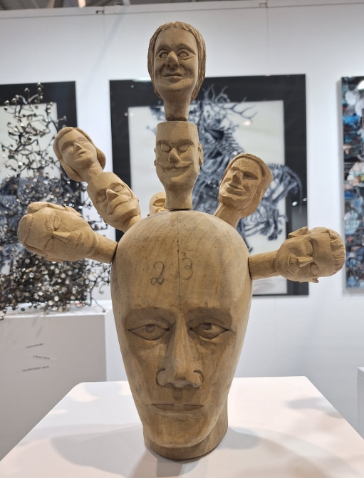 Cuno Sauertieg wooden sculpture