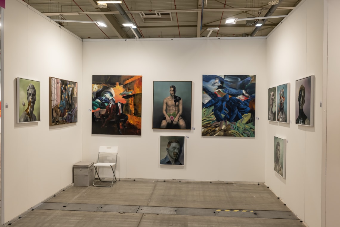 Oliver M Pavic booth